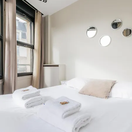 Cmg Saint Lazare Apartment