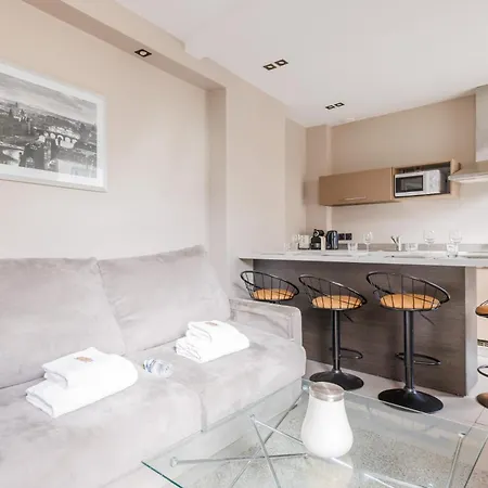 Cmg Saint Lazare Апартаменты *
